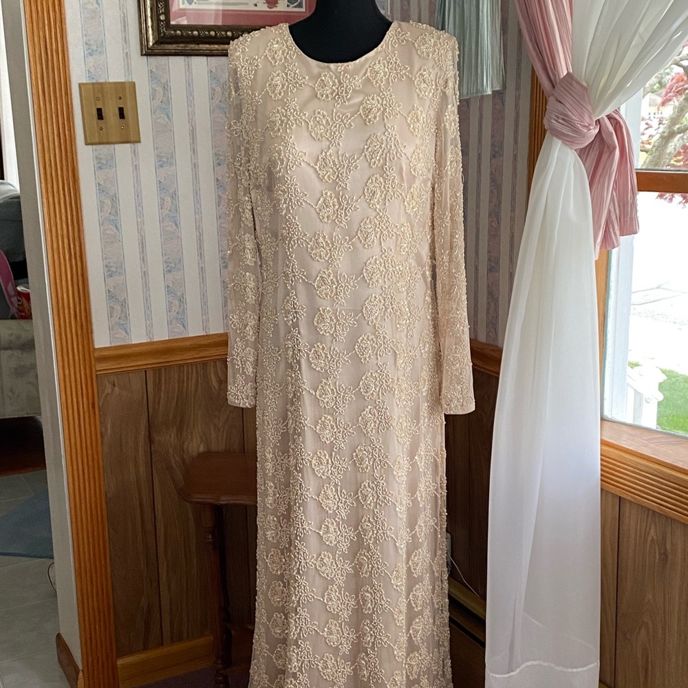 NWT Jianini Long Embroidered Gown